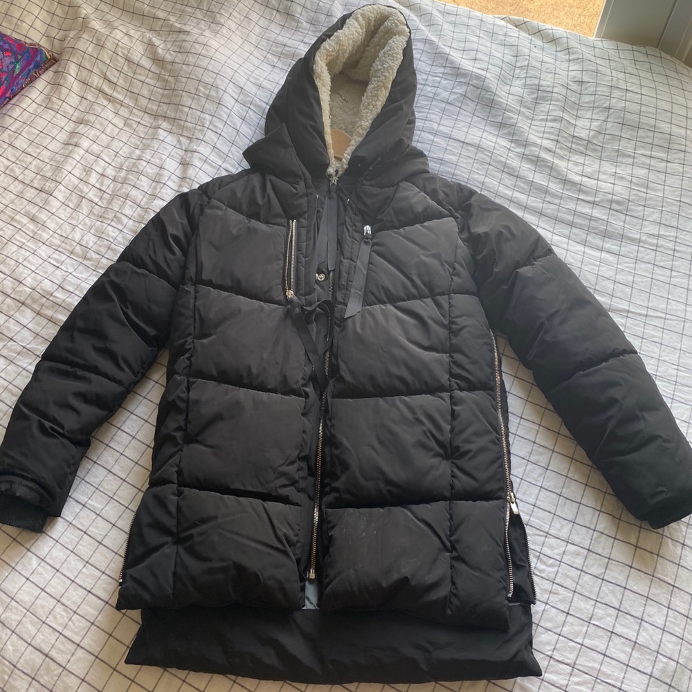 Cherté black puffy winter coat